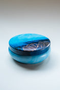 Load image into Gallery viewer, Ocean Breeze Scented Candle
